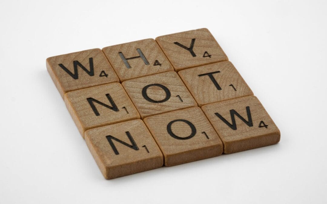 Should You Change Your Job Before Applying?